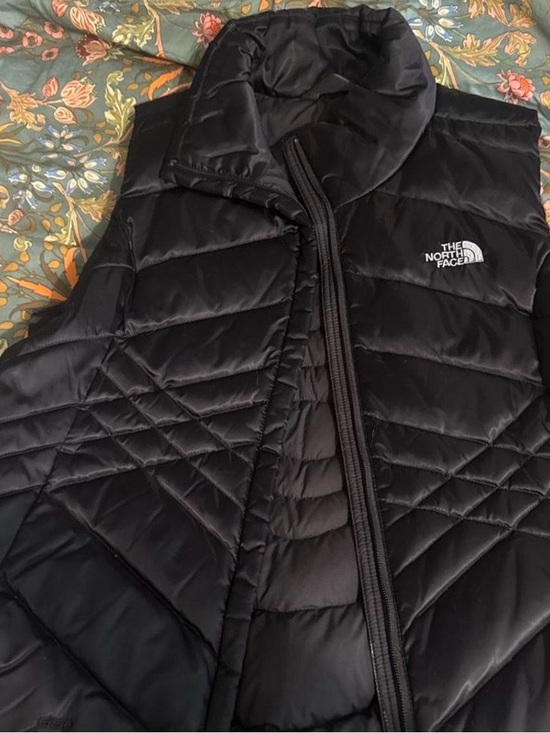 The North Face Jackets & Blazers - The North Face Women's Black Quilted Insulated Puffer Jacket